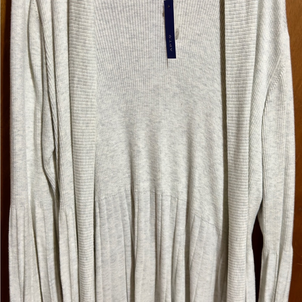 New Women’s Gray Apt. 9 Cardigan